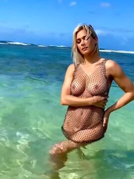 Lauren Compton l nude video on the beach onlyfans trending